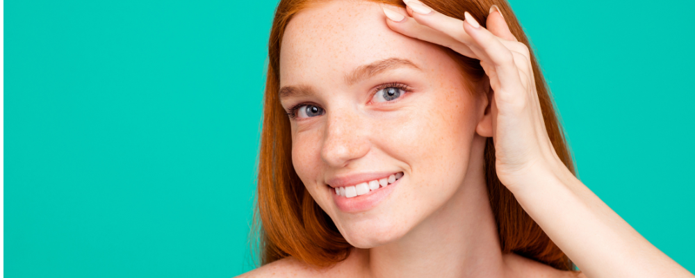 Kosmetyki dla nastolatków: co kupić do cery, włosów i makijażu?