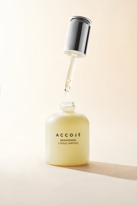 ACCOJE Brightening Capsule Ampoule serum poprawiające koloryt skóry, 30 ml