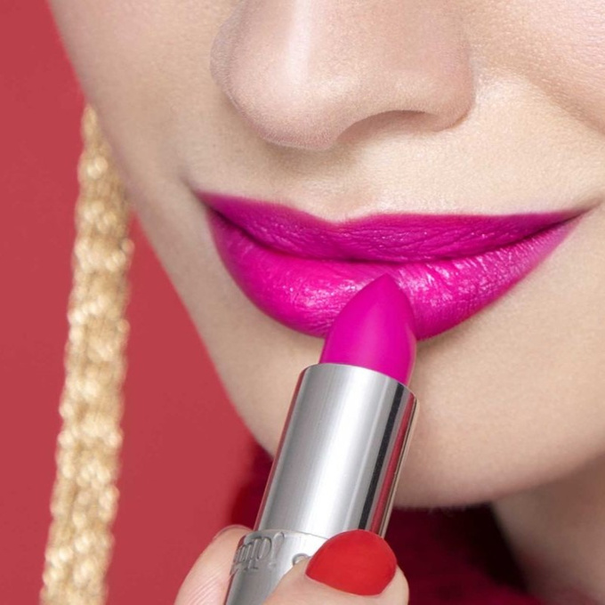 PUPA Milano Holiday Land Vamp! Pomadka do ust 208 Electric Fuchsia