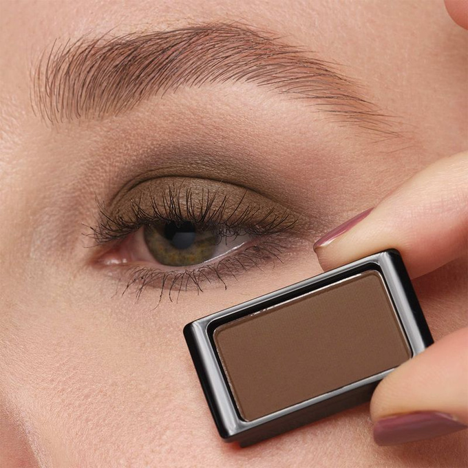 ArtDeco Cień Magnetyczny Matowy 527, 0,8 g