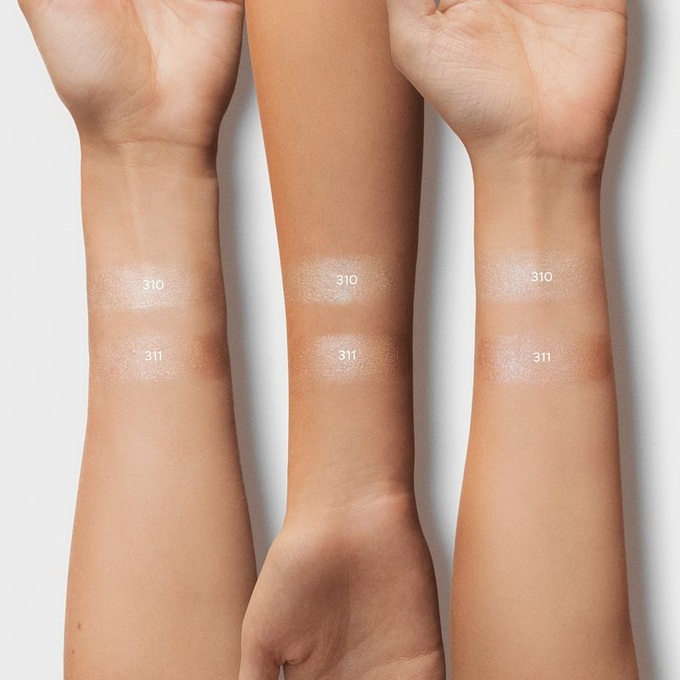 INGLOT Kremowy rozświetlacz w sztyfcie Delicate Glow 310, 6,2 g
