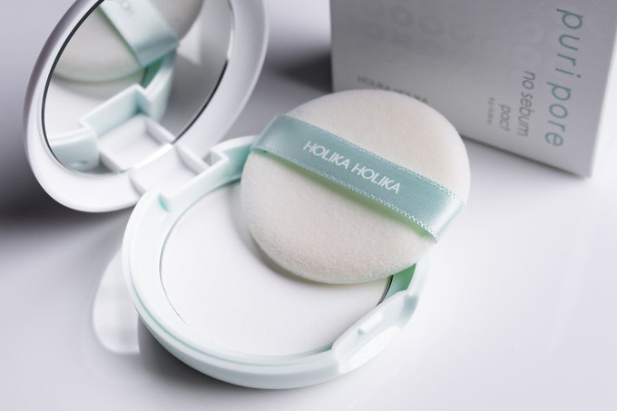 Holika Holika Puri Pore No Sebum Pact - Puder prasowany do twarzy, 8 g