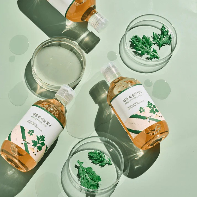 ROUND LAB Mugwort Calming Toner, 300 ml