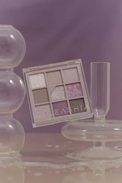 Unleashia Glitterpedia Eye Palette Paleta cieni do powiek 4, 6,2 g