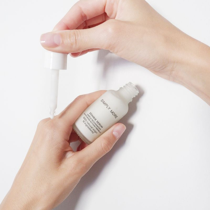 SIMPLY MORE Zombie Serum - odmładzające serum do twarzy