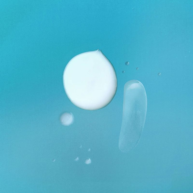 SIMPLY MORE Delikatna emulsja do mycia twarzy