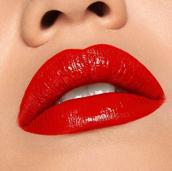 PUPA Milano Vamp! Pomadka do ust 304 Red Flame