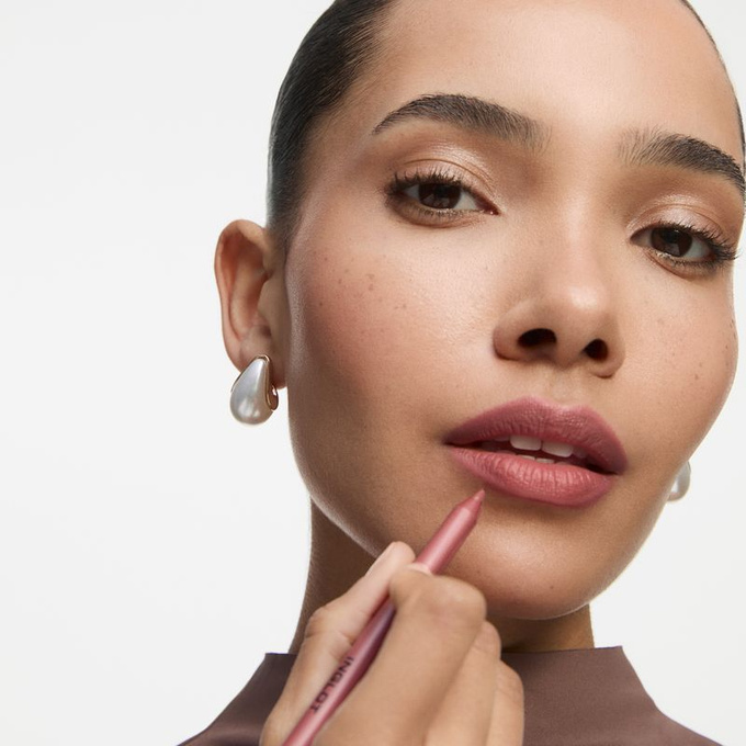 INGLOT Konturówka do ust Creamy Soft Muted Pink 06, 1,32 g