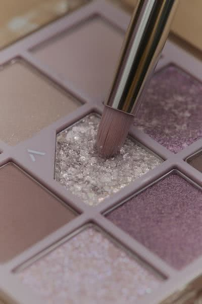 Unleashia Glitterpedia Eye Palette Paleta cieni do powiek 4, 6,2 g