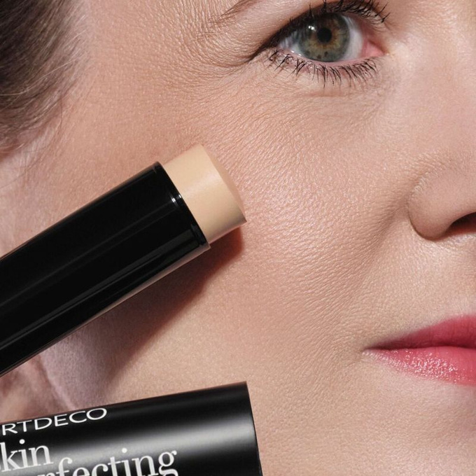 ARTDECO Skin Perfecting Face Stick Podkład w sztyfcie True Beige, 11 g