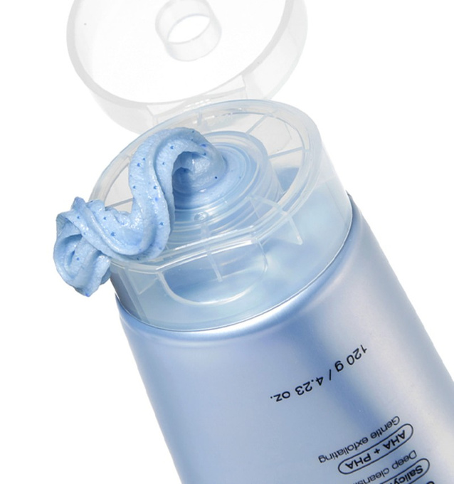 Medicube Zero Pore Clear Capsule Cleansing Foam Pianka do mycia twarzy, 120 ml
