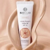 BasicLab Nawilżający krem BB SPF 15 – 110 Light, 33 ml