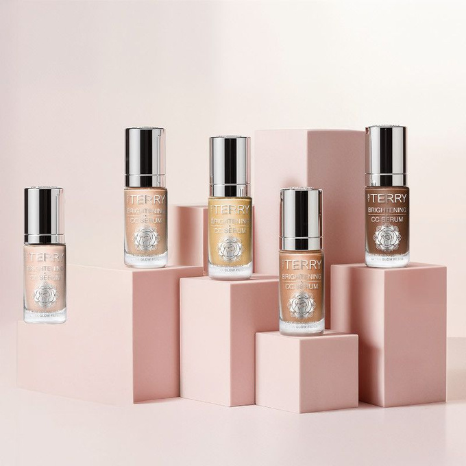 BY TERRY Rozświetlająca baza Brightening CC Serum N2 - Nude Glow, 30 ml