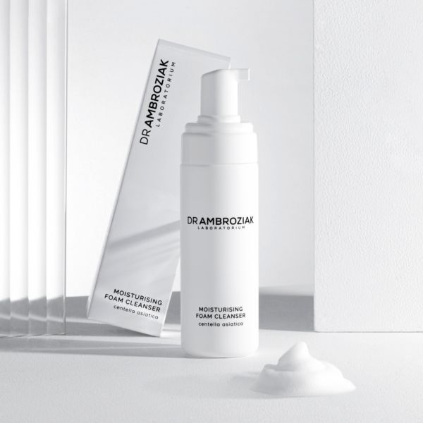 Dr Ambroziak Moisturising Foam Cleanser Pianka myjąca, 50 ml