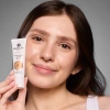 BasicLab Nawilżający krem BB SPF 15 – 310 Honey, 33 ml