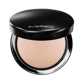 MAC Mineralny puder do twarzy i ciała - Natural Medium Plus